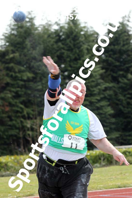 Shot putt, 2021 NECAA Open Graded Meeting, Morpeth. Photo: David T. Hewitson/Sports for All Pics